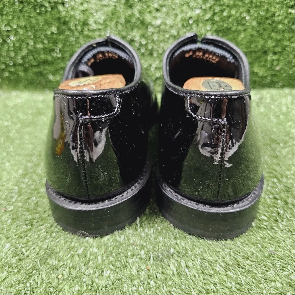 Allen Edmonds please see